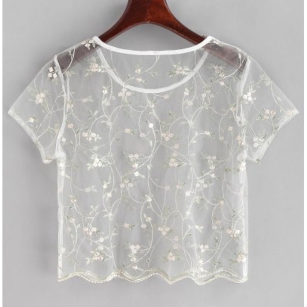 MAKE AN OFFER! Floral embroidered mesh - Picture 3 of 5